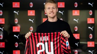 AC Milan Resmi Pinjam Simon Kjaer dari Sevilla