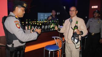 Polisi Temukan Ini Saat Geledah 5 Tempat Hiburan Malam di Kabupaten Serang