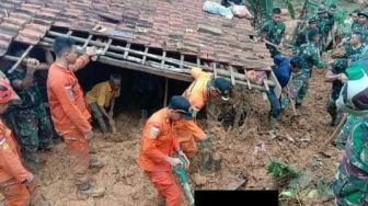 Lebak Banten Kembali Diterjang Banjir, Jembatan Putus