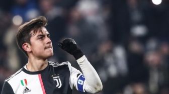 Seperti Cristiano Ronaldo, Paulo Dybala Kini Juga Berponi