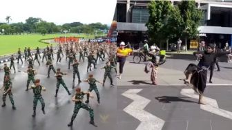 Salah Sebut TNI Menari "Senam Wayang", Lukman Saifuddin Dikoreksi Warganet