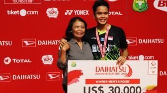 Juara Indonesia Masters, Anthony Ginting Persembahkan Gelar untuk Ibu