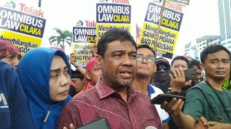 KSPI Minta Ridwan Kamil Tiru Anies, Ganjar dan Sultan Menaikkan UMP 2021