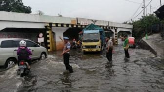 Pasuruan Banjir, Ribuan Orang Jadi Korban