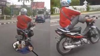 Pegang Setang Pakai Kaki, Pemotor di Sleman Ini Buat Warganet Geregetan