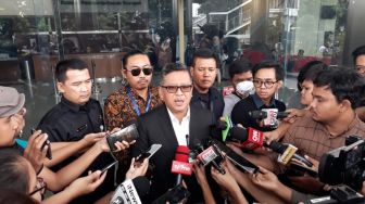 Isu Maju Pilgub DKI Jakarta, Sekjen PDIP Minta Gibran Fokus Urus Solo