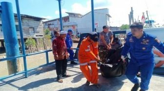 3 Korban Kapal Tenggelam Ternyata Diselamatkan Nelayan, 3 Dalam Pencarian