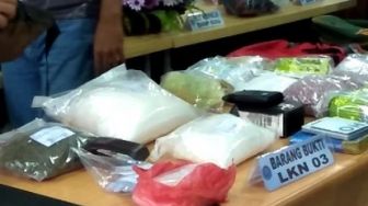 BNN Riau musnahkan 3,5 kilogram sabu 6.686 ekstasi