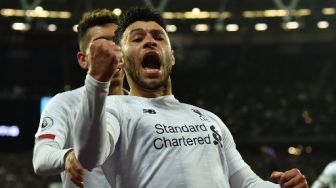 Chamberlain: Liverpool Bidik Gelar, Bukan Rekor