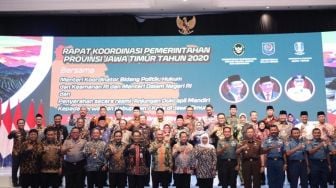 Mendagri Apresiasi Pemprov Jatim yang Gunakan Anjungan Dukcapil Mandiri