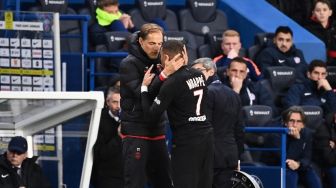 Ditarik Keluar oleh Thomas Tuchel, Kylian Mbappe Ngambek
