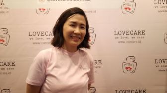 Dapat Julukan Perempuan Tangguh, Intip 6 Momen Ulang Tahun Veronica Tan ke 45 Bareng Keluarga