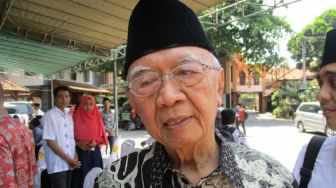Tahukah Anda? Gus Sholah Tolak Mentah-mentah Duit Konglomerat saat Pilpres