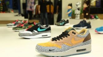 Atmos Sneakers Asal Jepang Buka Toko pertamadi Plaza Indonesia