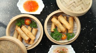 2 Cara Mudah Membuat Lumpia dengan 3 Bahan, Dijamin Nggak Gampang Sobek