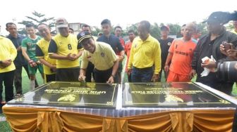 Menpora Resmikan Lapangan Mini Soccer di Kalimantan Selatan