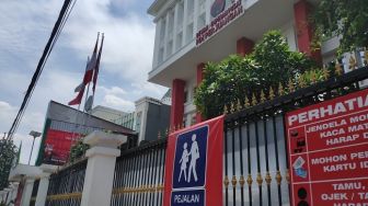 Sibuknya Kantor DPP PDIP Hari Ini: Umumkan Cawapres Ganjar, Gibran Menghadap Hasto