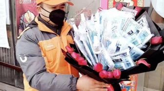 Viral Buket Isi Masker untuk Hadiah Valentine, Takut Kena Corona Covid-19?