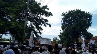 Ribuan Anggota FPI Turun ke Jalan Demo Mal: Bioskop Sumber Kemaksiatan