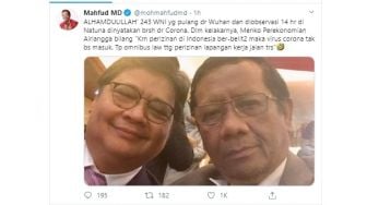 Kelakar Menteri Airlangga: Izinnya Berbelit-belit, Virus Corona Tak Masuk