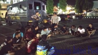 Pesta Miras, Belasan Pemuda di Situbondo Diringkus Polisi