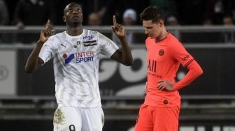 Drama 8 Gol, PSG Ditahan Imbang Emiens 4-4