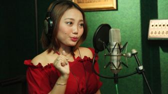 Sevi Xiu Recycle Lagu Romantis, Dimana Ada Kamu Disitu Ada Aku