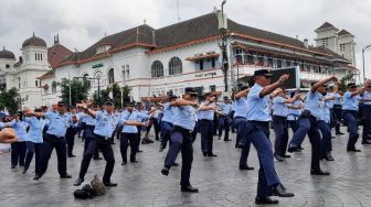 Lakukan Aksi Flash Mob di Selasa Wage, AAU Tarikan Beksan Wanara