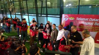 Menpora Sambut Kepulangan Lifter Muda Juara Asia