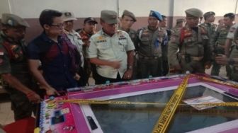 Dicurigai Jadi Tempat Judi, Satpol PP Segel Dua Usaha Gelper di Pelalawan