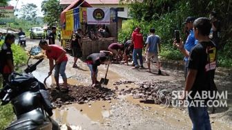 Ruas Jalan Cimerang-Bojonglopang Segera di Perbaiki DPU Sukabumi