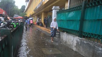 Pasar Gondangdia Ditutup karena Pedagangnya Positif Virus Corona