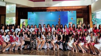 Antisipasi Corona Covid-19, Finalis Puteri Indonesia 'Dicekoki' Jamu