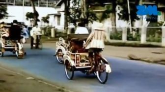 Potret Jakarta 1955 Silam, Kala Becak dan Dokar Merajai Jalanan