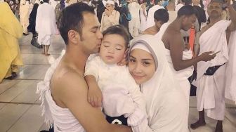 Keliling Dunia, Mekkah Tempat Paling Indah Bagi Raffi Ahmad dan Gigi