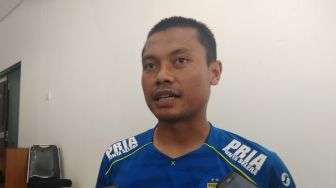 5 Hits Bola: Tak Punya Ongkos, Pemain Persib Ini Pulang Jalan Kaki 22 Km