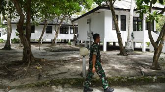 TNI berjaga Pulau Sebaru Kecil di Kepulauan Seribu, Jakarta, Rabu (26/2).  [ANTARA FOTO/Akbar Nugroho Gumay]