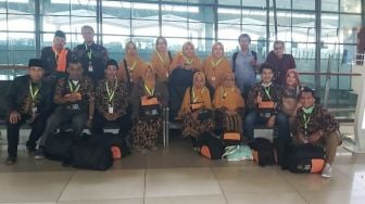 Tertahan Sehari Di Soetta, 14 Jamaah Umrah Asal DIY Dipulangkan