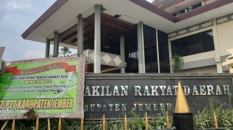 Dituding Dukung Bupati Jember, Penggugat Angket: Orang Bebas Menafsirkan