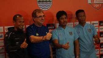 Pelatih Persib Tak Mau Kecolongan, Persela Sudah Siap Tempur