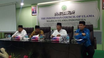 Cegah Virus Corona, MUI Serukan Perbanyak Wudu dan Baca Qunut saat Salat