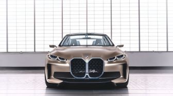 BMW i4 Concept, Perpaduan Antara Mobil Listrik dan Kemewahan