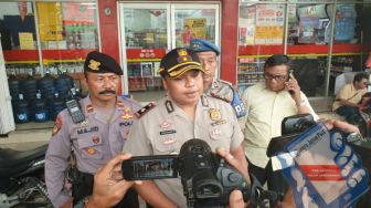 Efek Virus Corona, Kapolsek Taman Sidoarjo Sidak Kelangkaan Masker