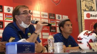 Pelatih Persib Nilai Rencana Liga 1 Digulirkan Februari 2021 Tidak Rasional