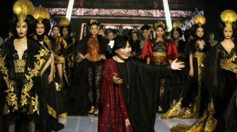 Bawa Koleksi Jadoel, Anne Avantie Tutup Gelaran Palembang Fashion Week 2020