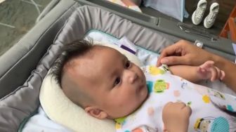 Gemes dan Bikin Ngakak, 3 Gaya Rambut Mohawk Kiano Tiger Wong