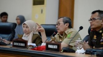Terkait Covid-19, Gubernur Minta WNA Jangan Dipersulit ke Riau