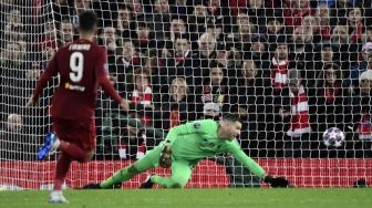 Klopp Tak Mau Salahkan Adrian Atas Kekalahan Liverpool di Anfield, Tapi...