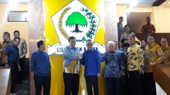 Terima Kunjungan PAN, Ketum Golkar: Kami Sepakat Omnibus Law Segera Dibahas