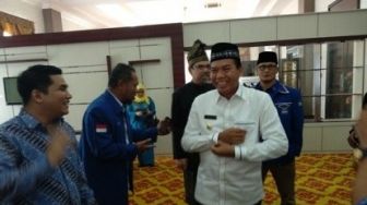 Antisipasi Corona, Wako Firdaus Umumkan Sekolah di Pekanbaru Diliburkan